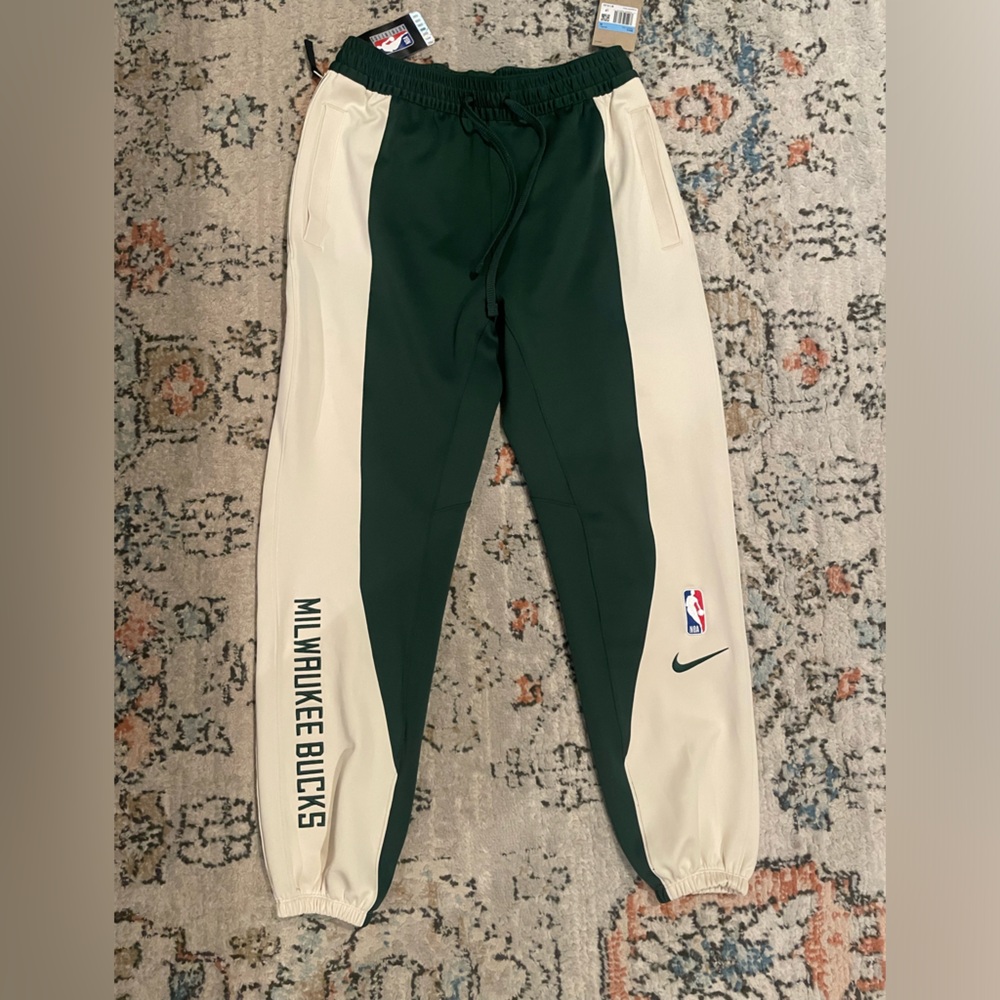 Nike pants and shirt